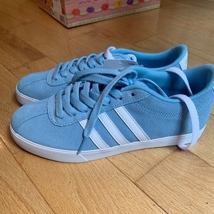 Blue adidasneo comfort footbed.